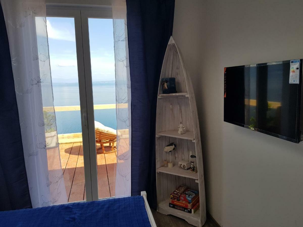 Mary'S Garden Villa Tulisevica Ngoại thất bức ảnh